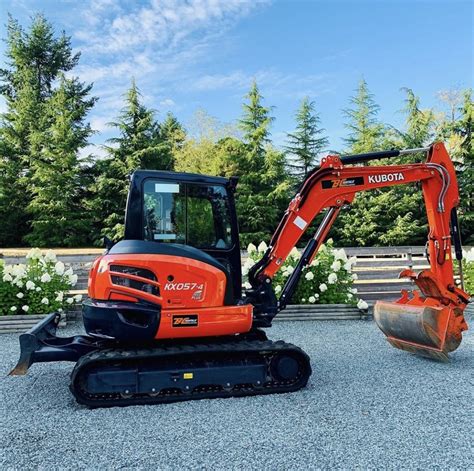 kubota mini excavators for rent